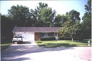 1st image of 404 Kuntz Dr