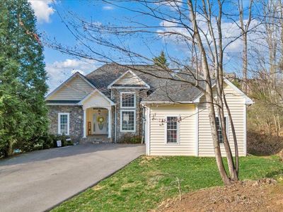 1892 Morewood Rd, Hardy, VA, 24101