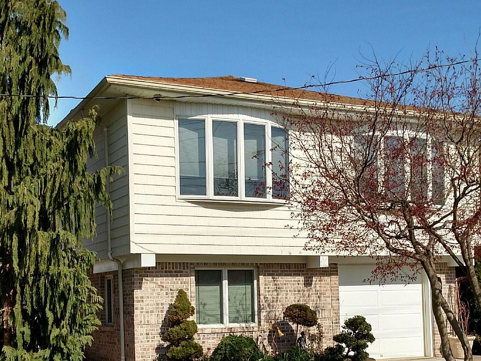 1st image of 160-27 80th St