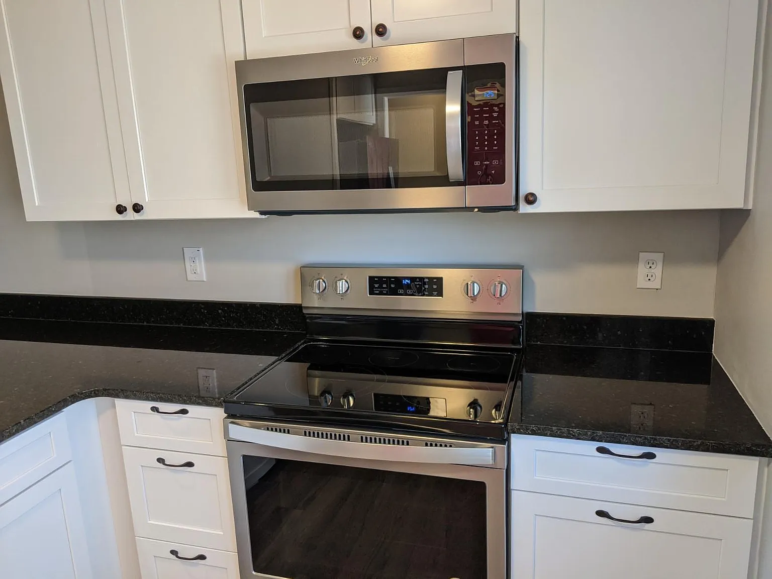 2 bed, 1194 sqft, $1,700 — Photo 4