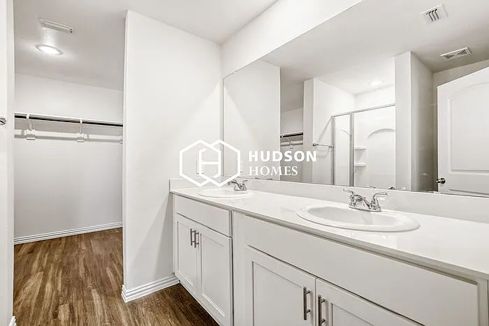 425 Shorty St — Photo 12