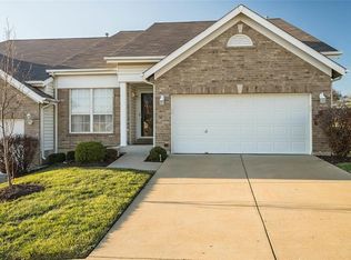 107 Robbins Way Dr, Florissant, MO