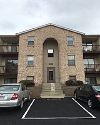 1st image of 4324 Villa Dr Unit 9