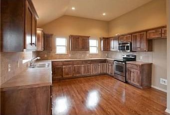 3rd image of 1849 Shannon Dr