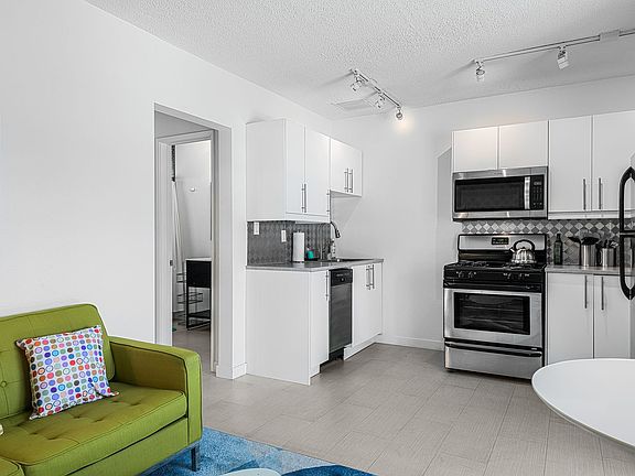 5th image of 1530 E Palm Canyon Dr APT 111