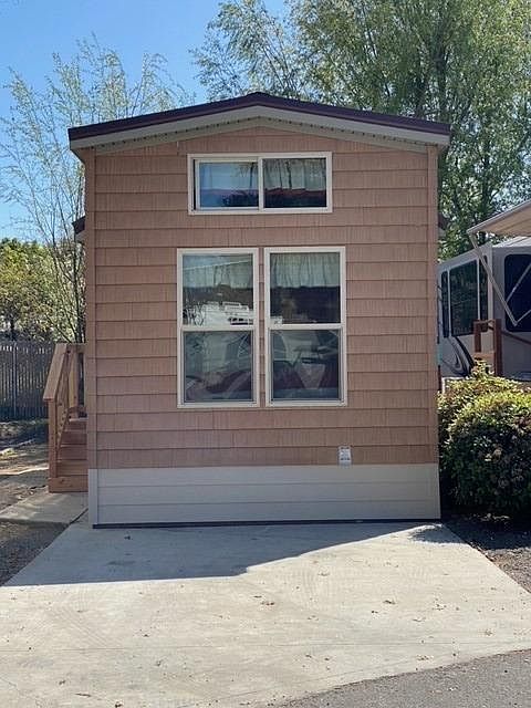 1st image of 5878 Garlic Farms Dr #100