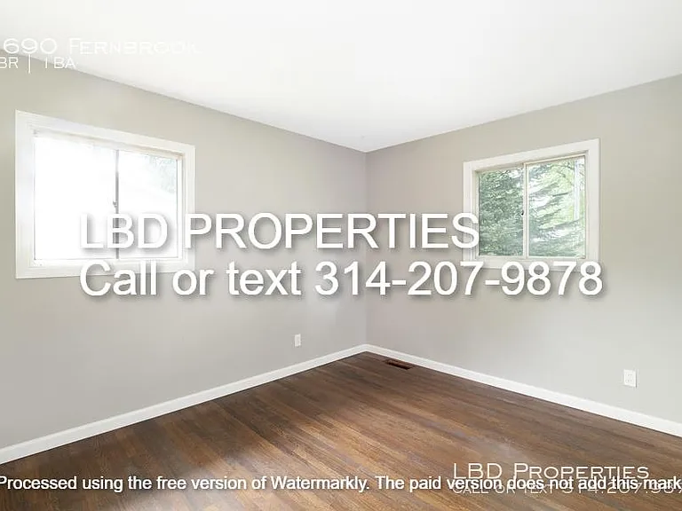1690 Fernbrook Dr — Photo 15