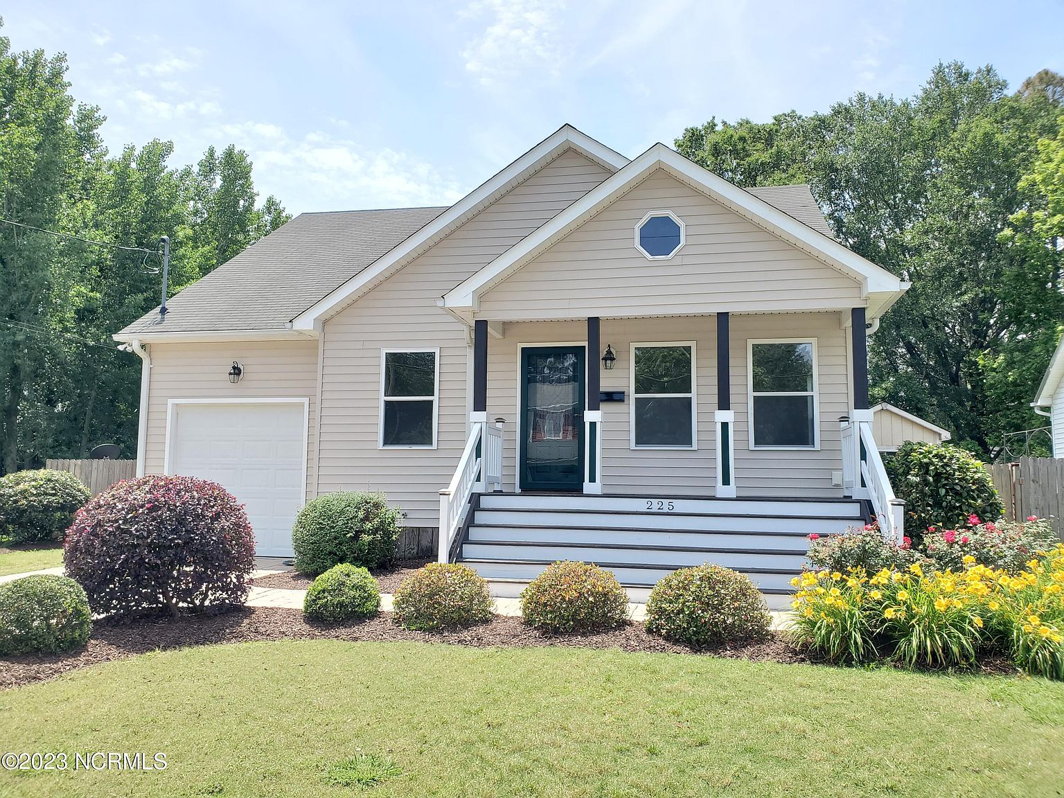 225 E Broad Street, Elizabeth City, NC 27909 Zillow