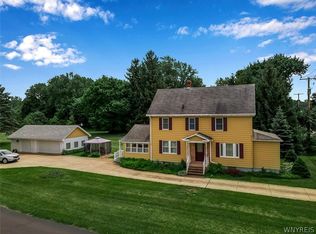 2021 Bowen Rd, Elma, NY 14059