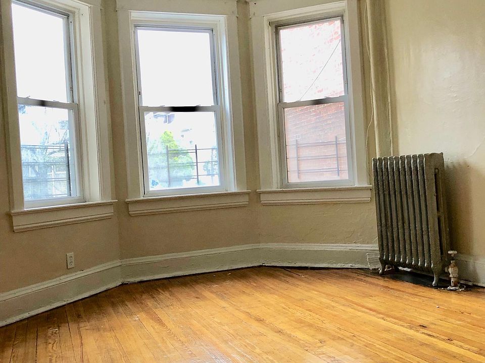 1st image of 103 McLean Ave APT 1A
