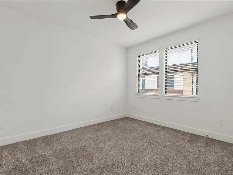 315 Holton Dr #201 — Photo 25