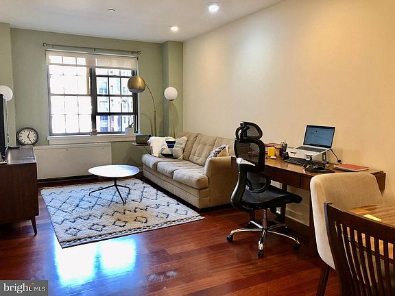 2nd image of 219-29 S 18th St #1620