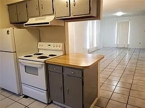 5th image of 4112 Lac Bienville Dr