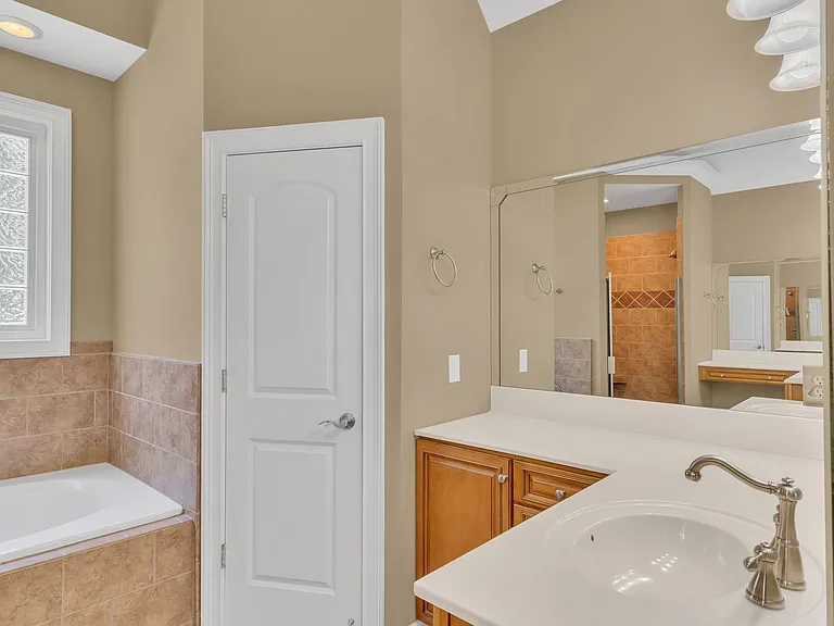 1520 Stokley Ln — Photo 13