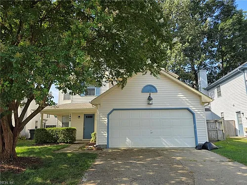 1460 Berkshire Dr Photo 1