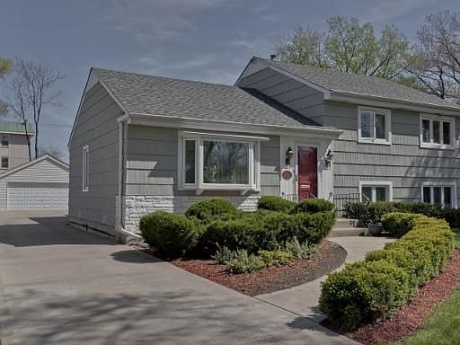 1st image of 2881 Craig Dr