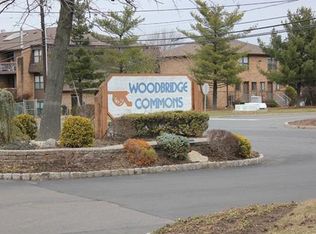 1304 Woodbridge Comns Way, Iselin, NJ 08830