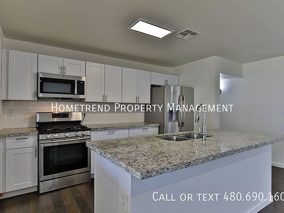 5th image of 1023 S Lola Ln
