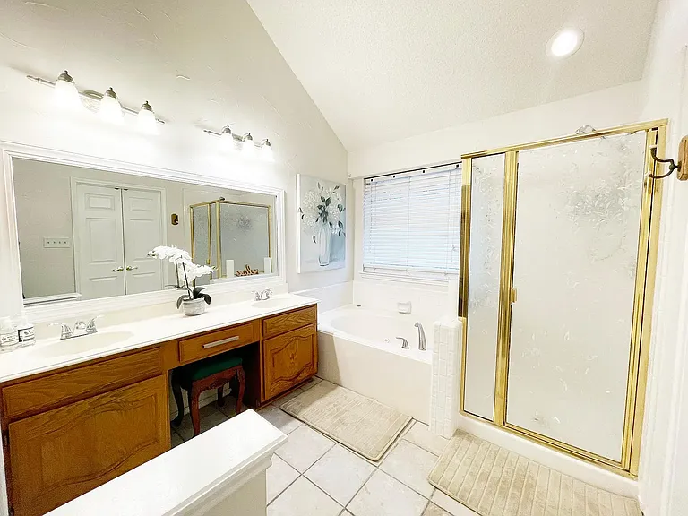 8306 Trail Lake Dr — Photo 16
