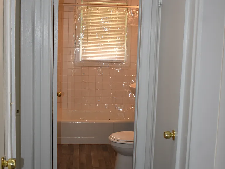 5705 Fontenelle Blvd — Photo 16