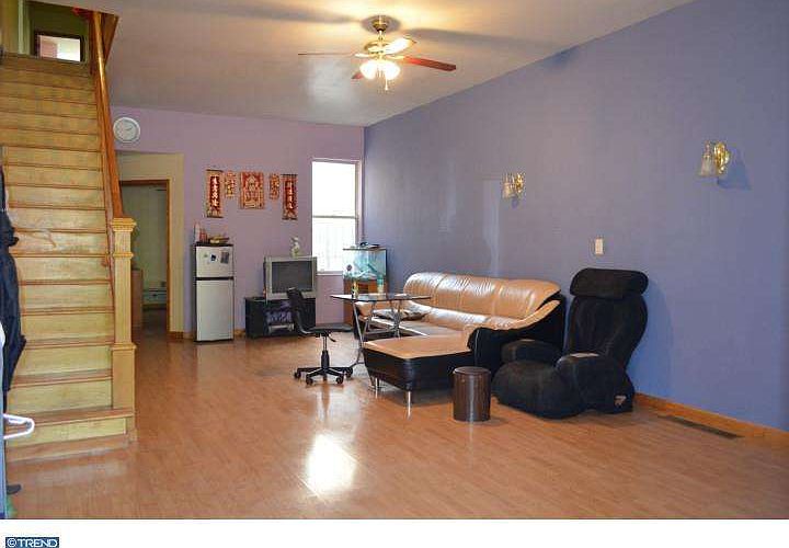 1st image of 6910 Woodland Ave
