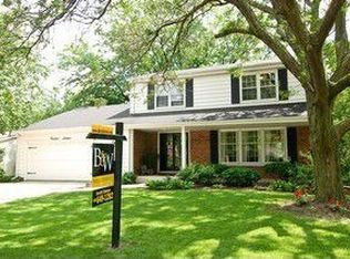 1416 Willcrest Rd, Naperville, IL 60540