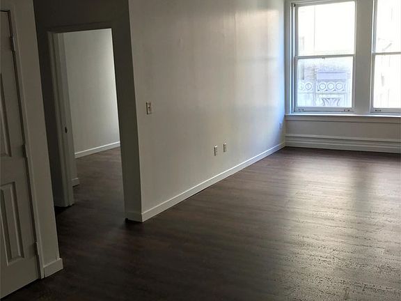 3rd image of 11-15 Clinton St APT 7C
