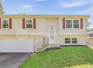 537 Norman Dr, Cary, IL 60013
