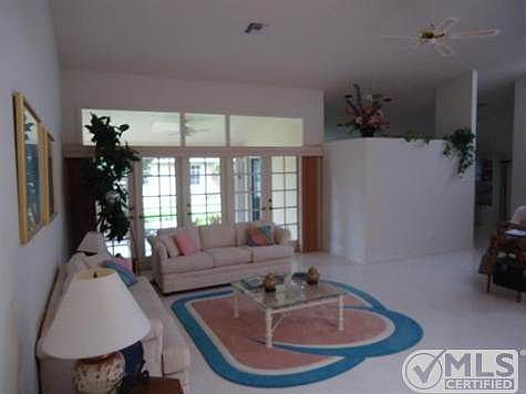 4th image of 6197 Golf Villas Dr