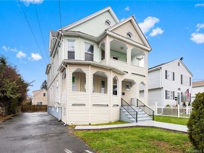 16 Overlook Avenue, New Britain, CT, 06053