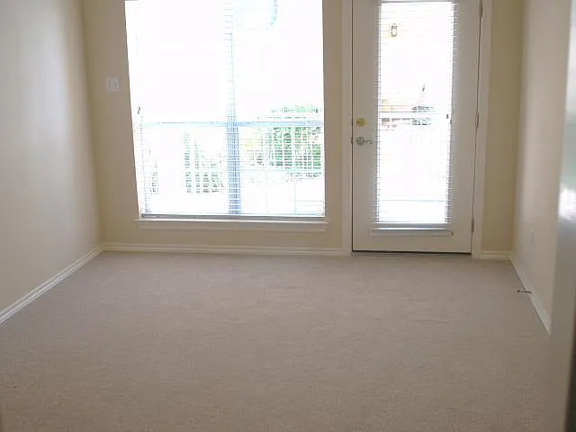 2918 Ranch Road 620 N #172 — Photo 8