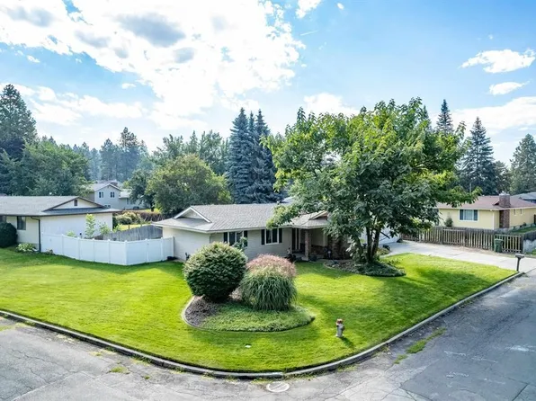 9728 N Woodridge Dr, Spokane, WA 99208