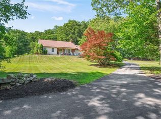 32 Old Reservoir Rd, Cumberland, RI 02864