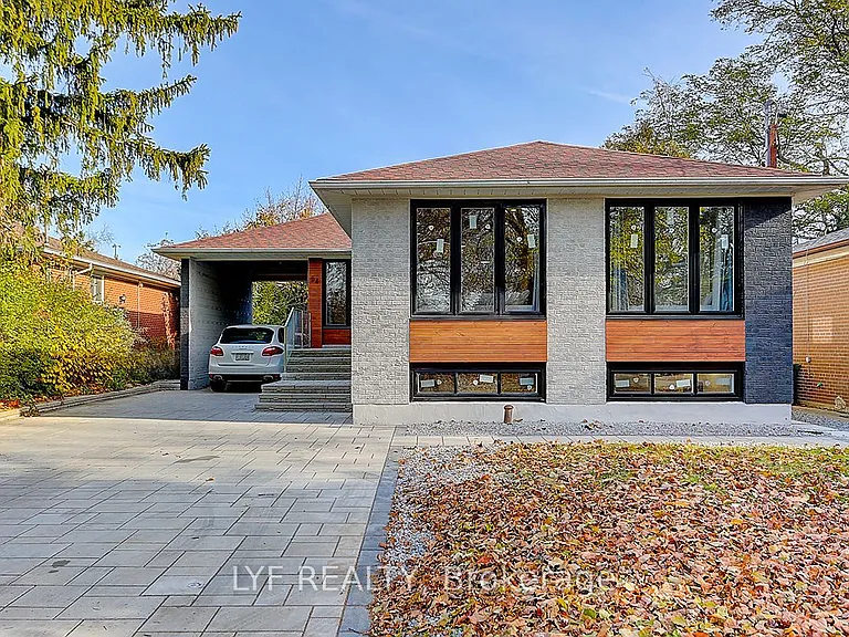54 Camwood Cres #6 — Photo 2