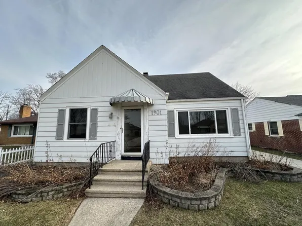 1901 74th PLACE, Kenosha, WI 53143