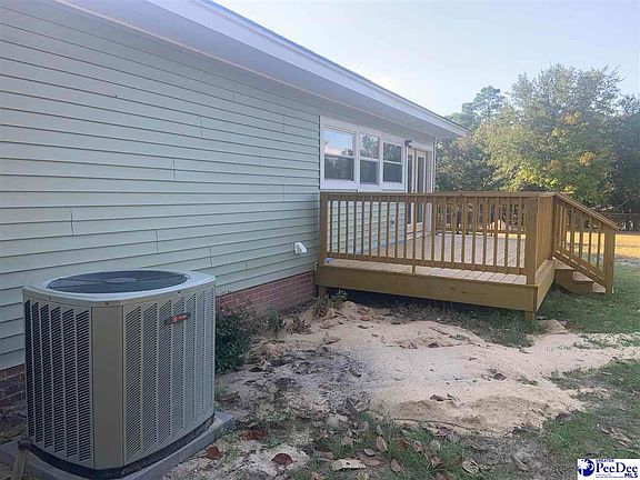 5th image of 1562 Lakeview Blvd