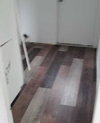 4th image of 701 Oakland Manor Dr