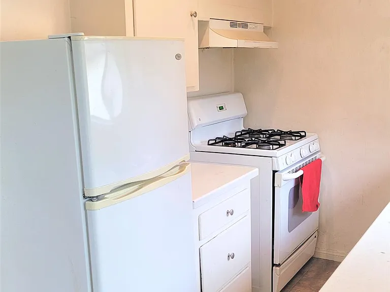 1224 Corson St #4 — Photo 8