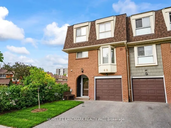 40 Dundalk Dr #49, Toronto, ON M1P 4S3