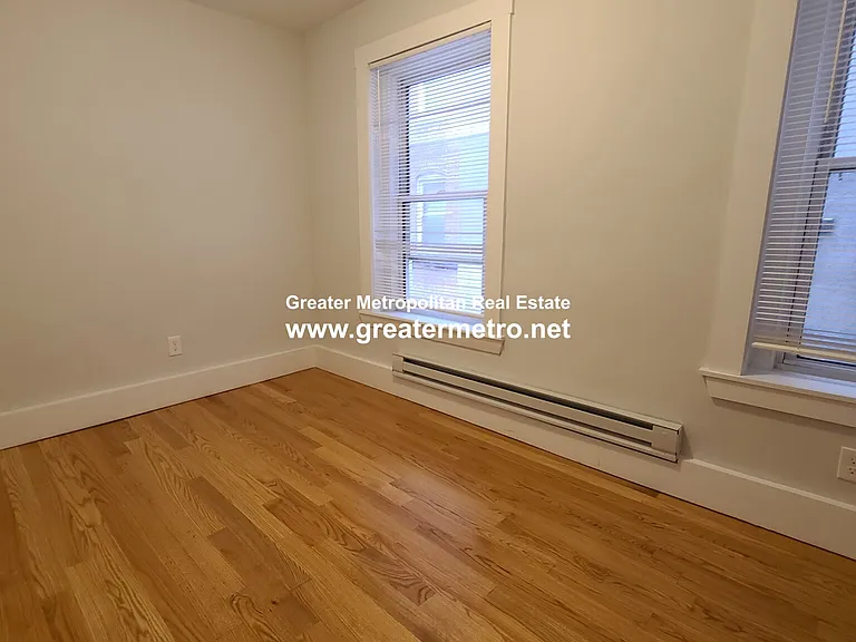 7 Noyes Pl #2 — Photo 5