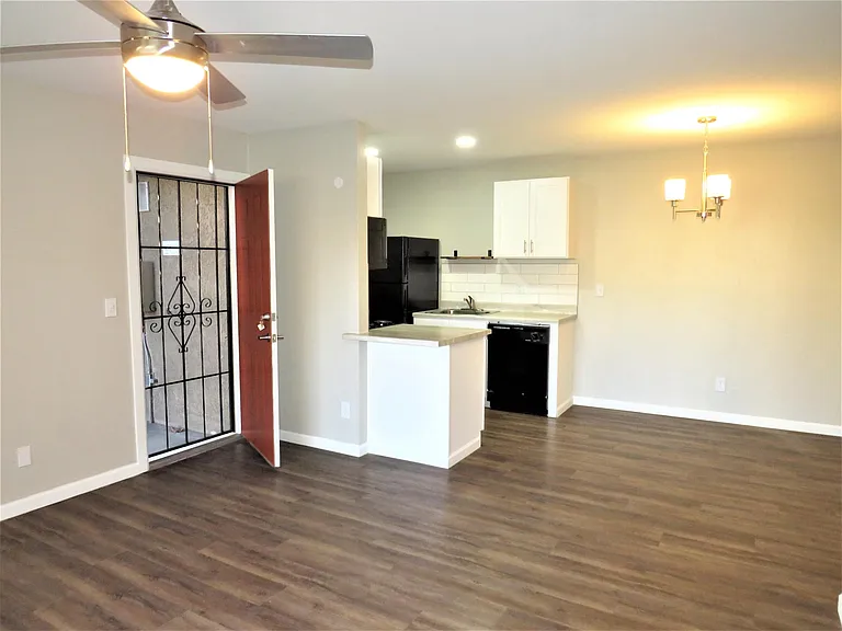 Shadowtree Apartment Homes — Photo 61