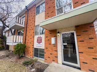 11936 104th St NW #E0410877E, Edmonton, AB T5G2L2