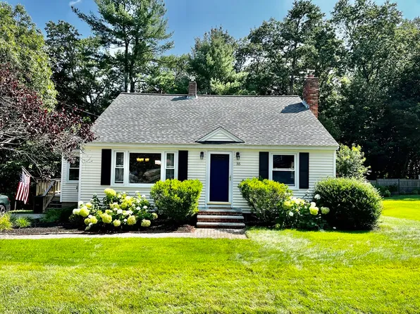 35 Mission Rd, North Chelmsford, MA 01863
