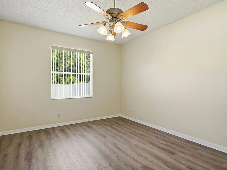 10301 Beneva Dr — Photo 21