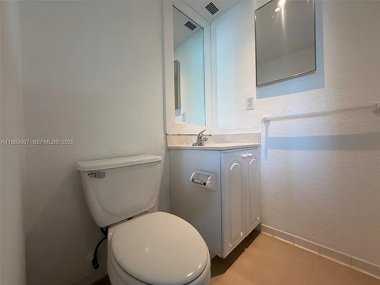 4001 S Ocean Dr #8H — Photo 17