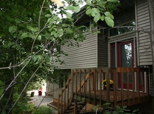 2101 Woodcrest Ln SW, Rochester, MN 55902