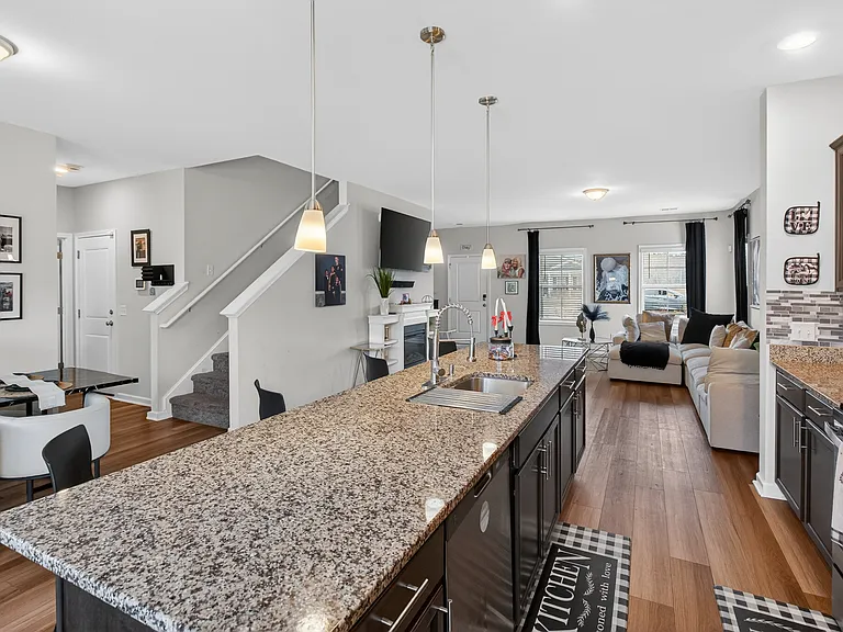 99 Blueberry Ct NE — Photo 13