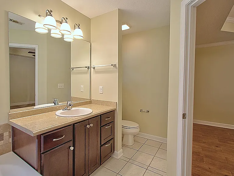 235 Augusta Way — Photo 8