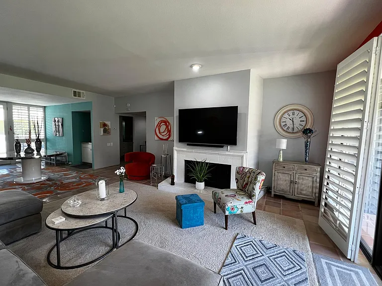 3440 E Bogert Trl — Photo 7