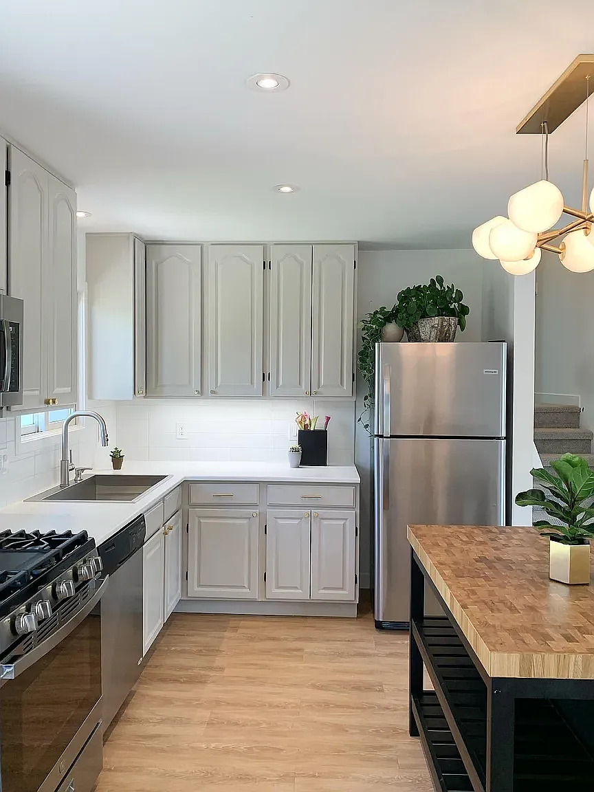 4 bed, 1480 sqft, $2,990 — Photo 3